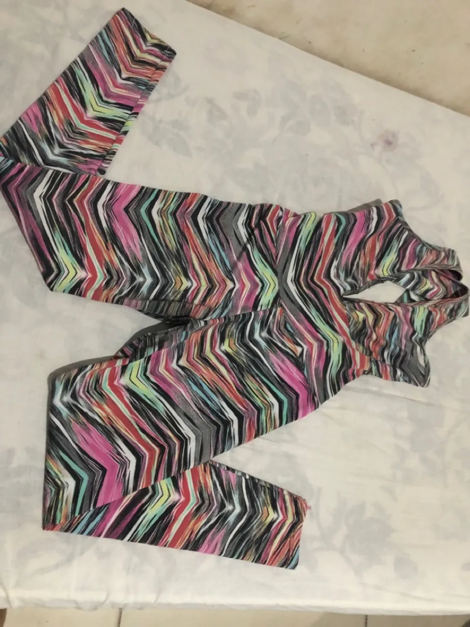 Calça Legging Colorida com Estampa Geométrica