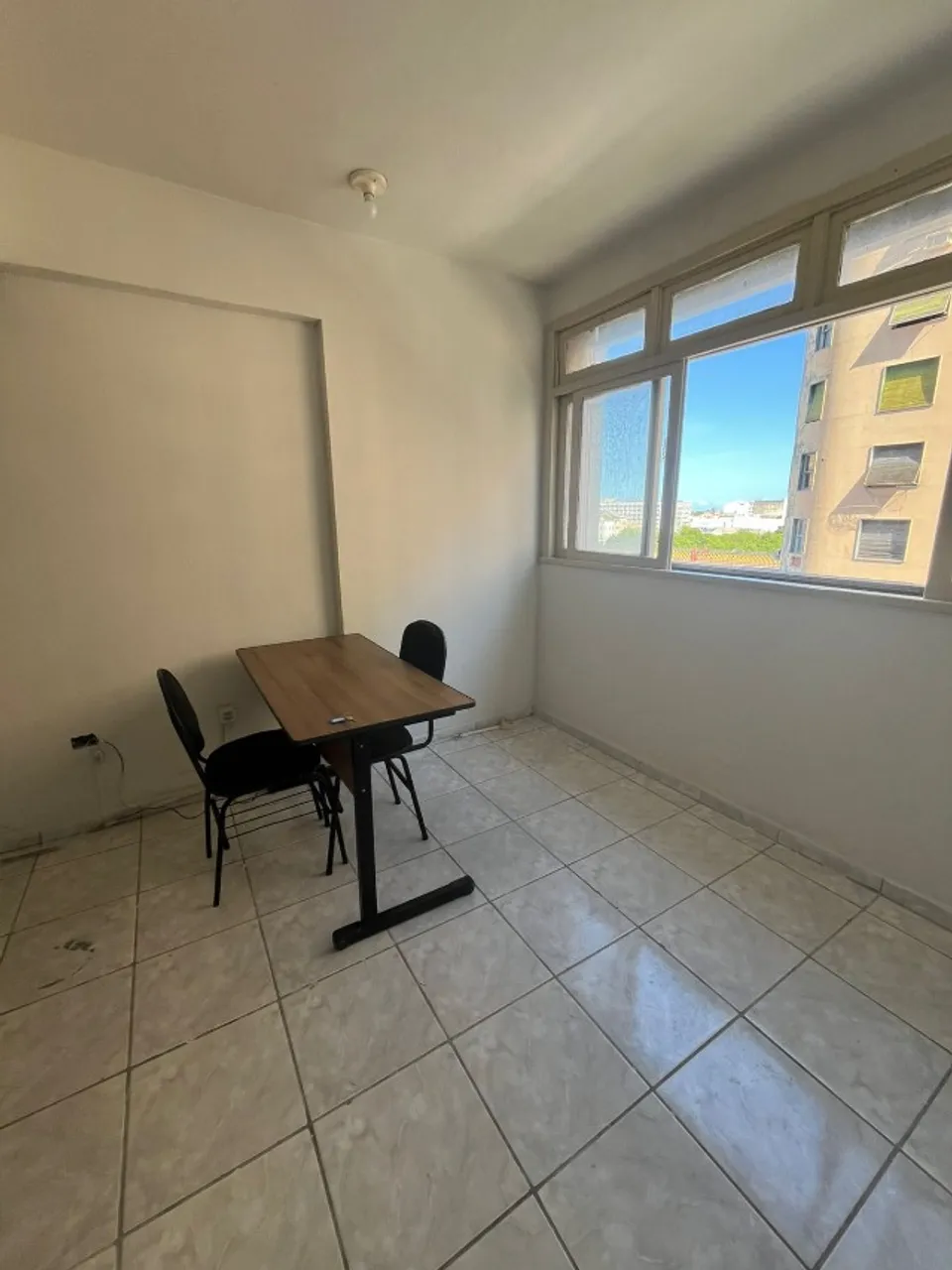 Salas comerciais mobiliadas no centro do Recife - Bairro da Boa Vista - a partir de 700,00