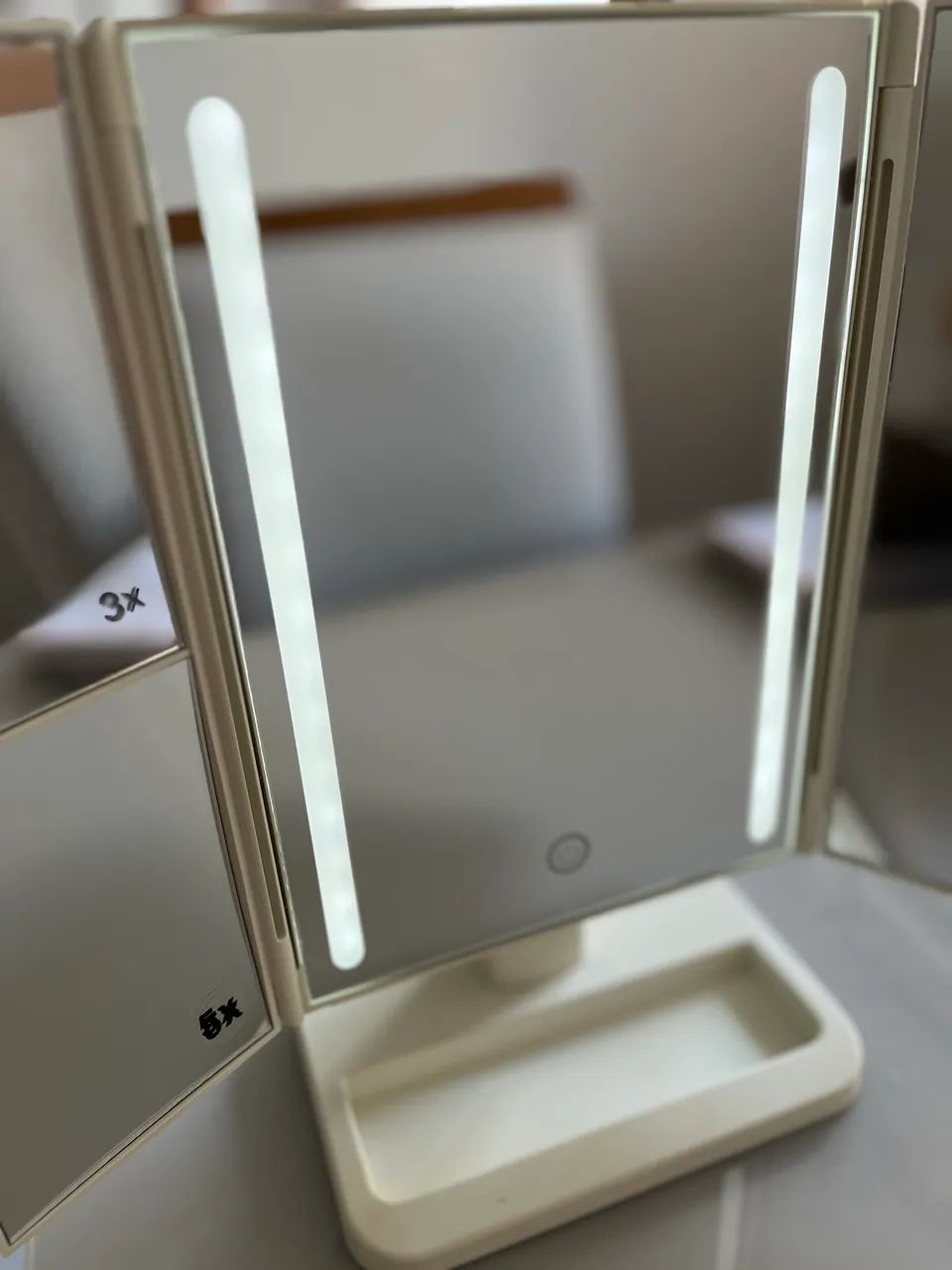 Espelho com luz de led e aumento- Imaginariam 