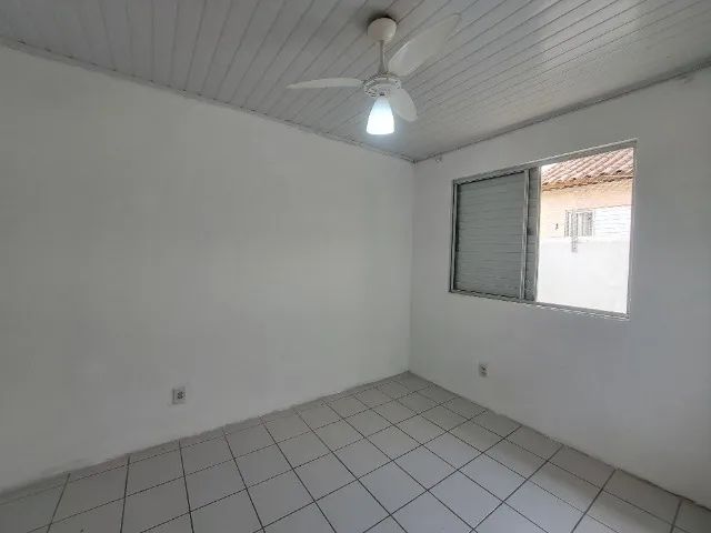 Sobrado 3 d c/box, condomínio fechado, piscina,salão de festas,próx ônibus, mercado,escola - Foto 8