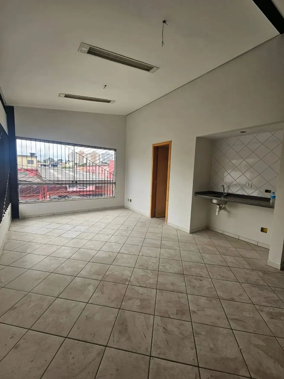 Prédio comercial - Foto 2