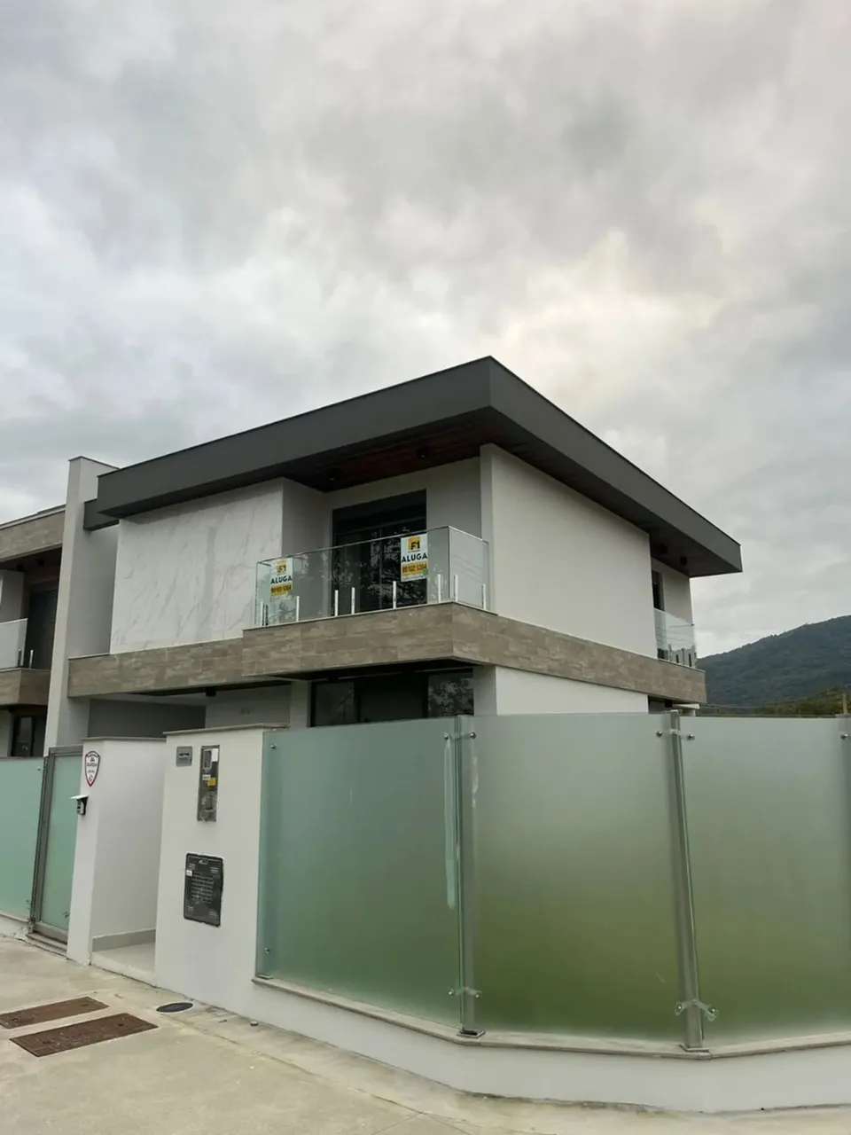 Casa de 3 dormitórios no Córrego Grande