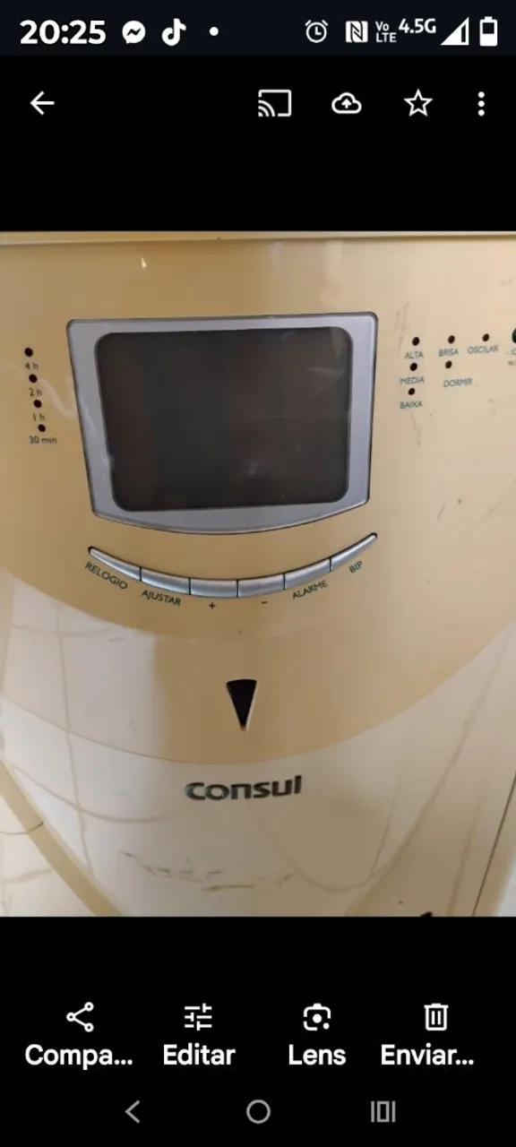 Máquina de fazer pão Consul