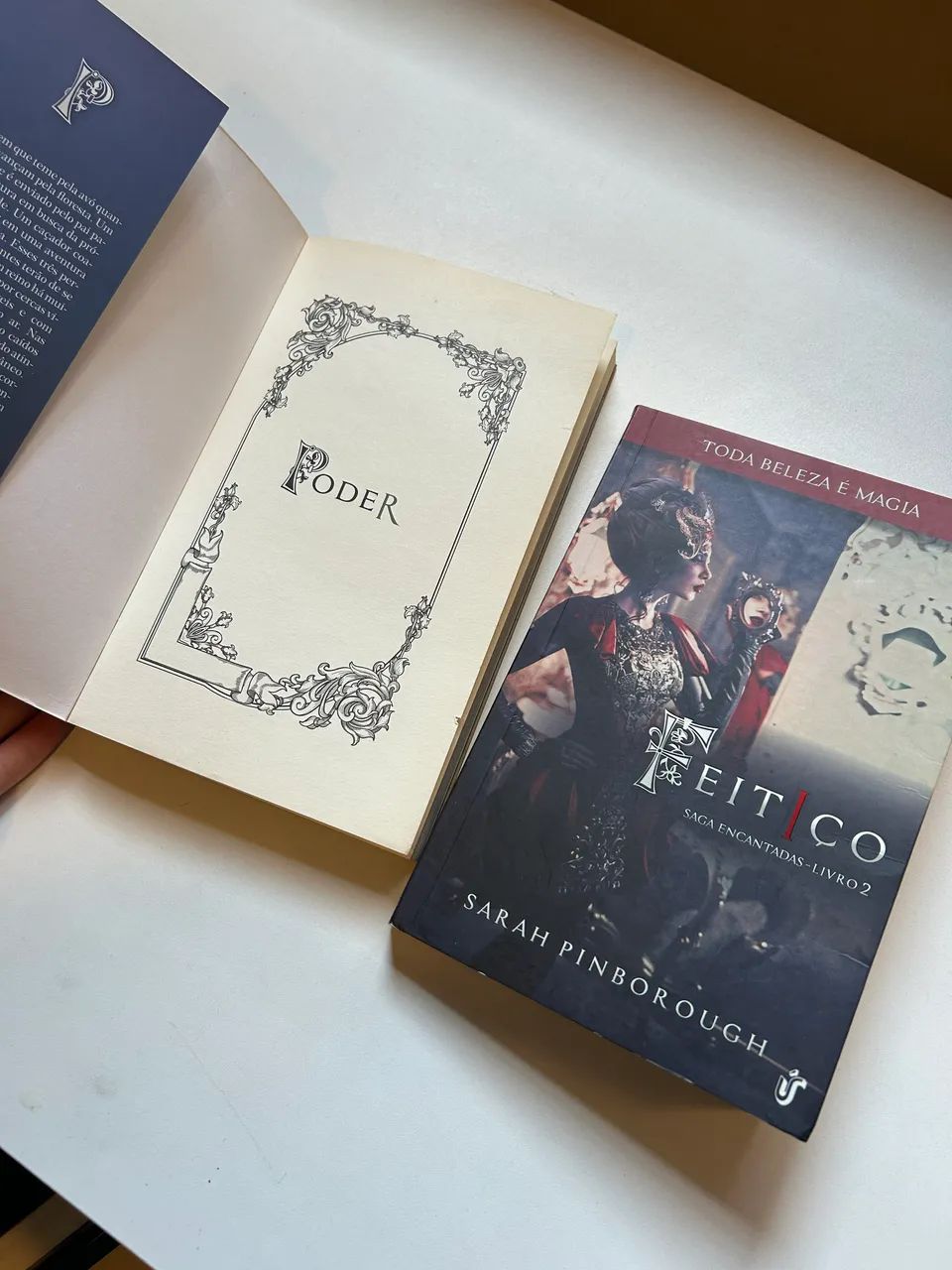 Livro 2 e 3 saga encantadas: Feitiço e Poder - Foto 2