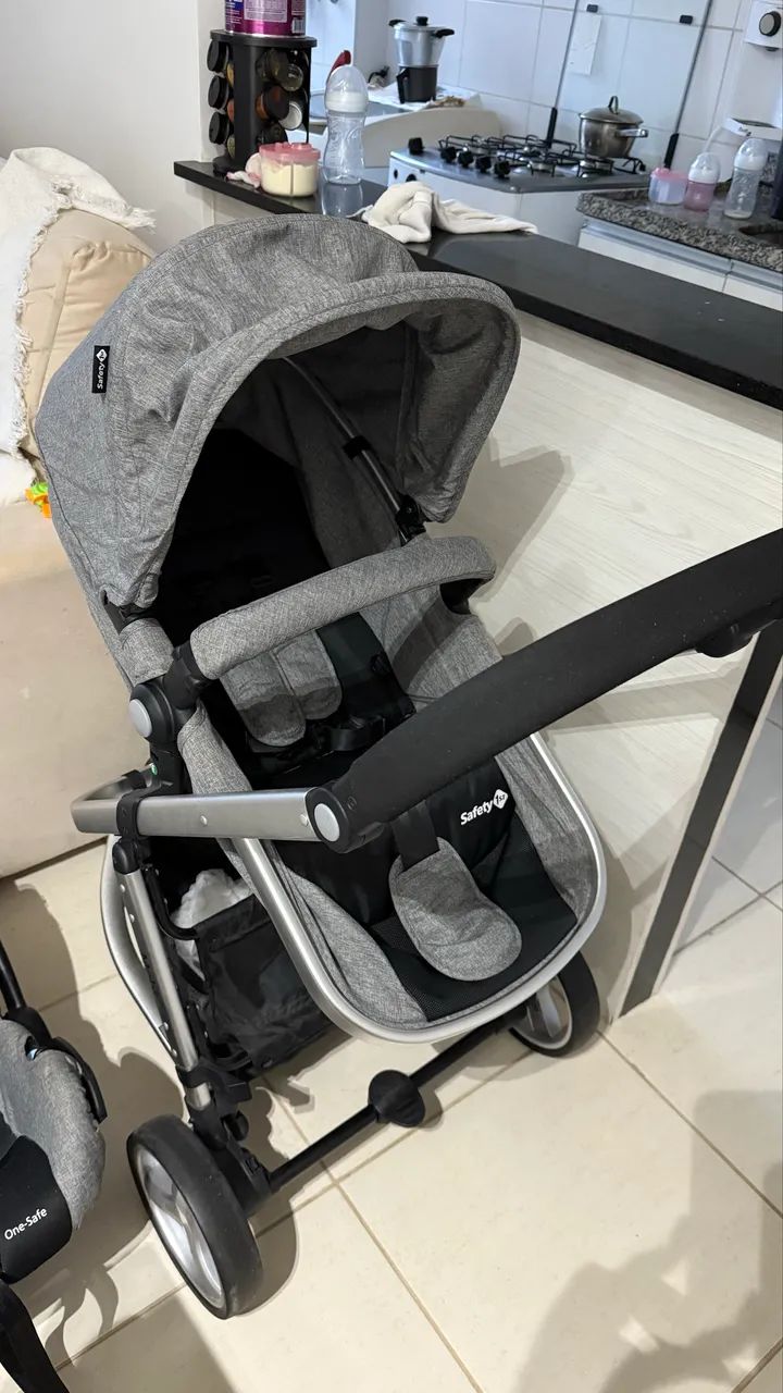 Carrinho safety 1st Mobi completo - Moisés + bebê conforto + base de carro - Foto 4