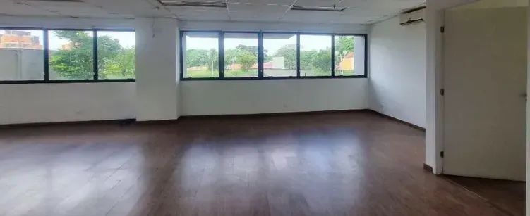 Conjunto Comercial para aluguel e venda tem 245 metros quadrados em Santo Amaro - São Paul - Foto 9