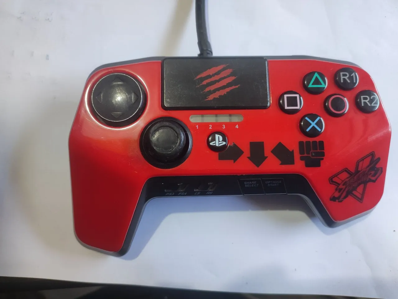 Controle PS4 Mad Catz Street Fighter V