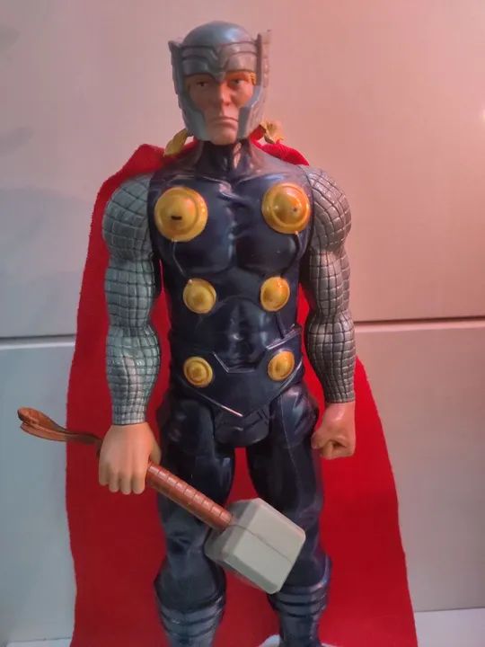 Boneco Thor Avengers Marvel Hasbro 30cm - Foto 2