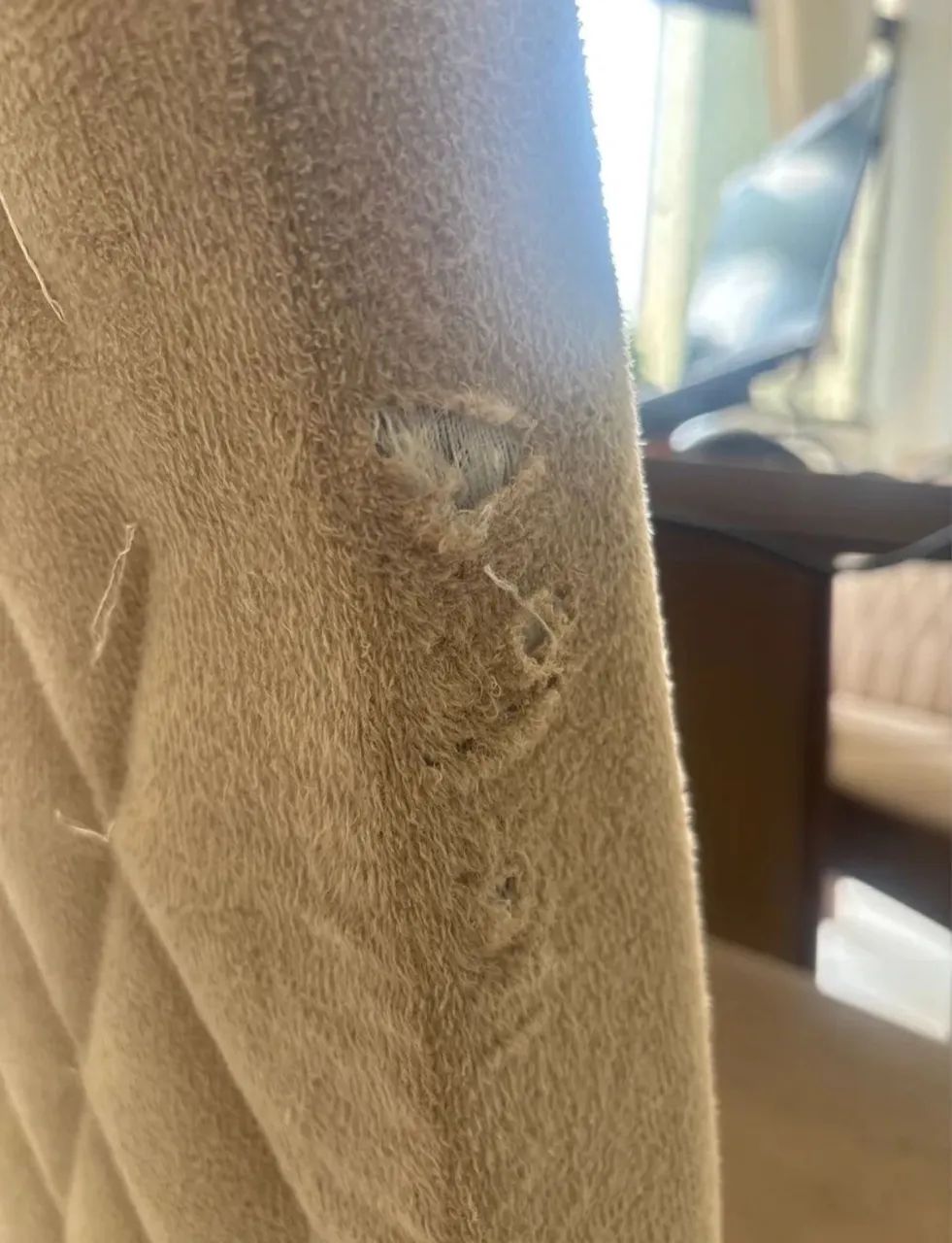 Vendo mesa com 6 cadeiras  - Foto 4