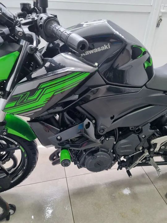 Kawasaki Z 400 - Verde - 2020 - Impecável - Foto 4