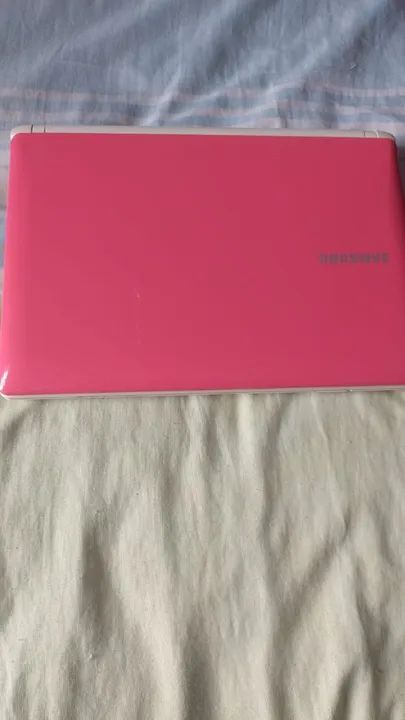 Notebook Samsung branco, com rosa  - Foto 2