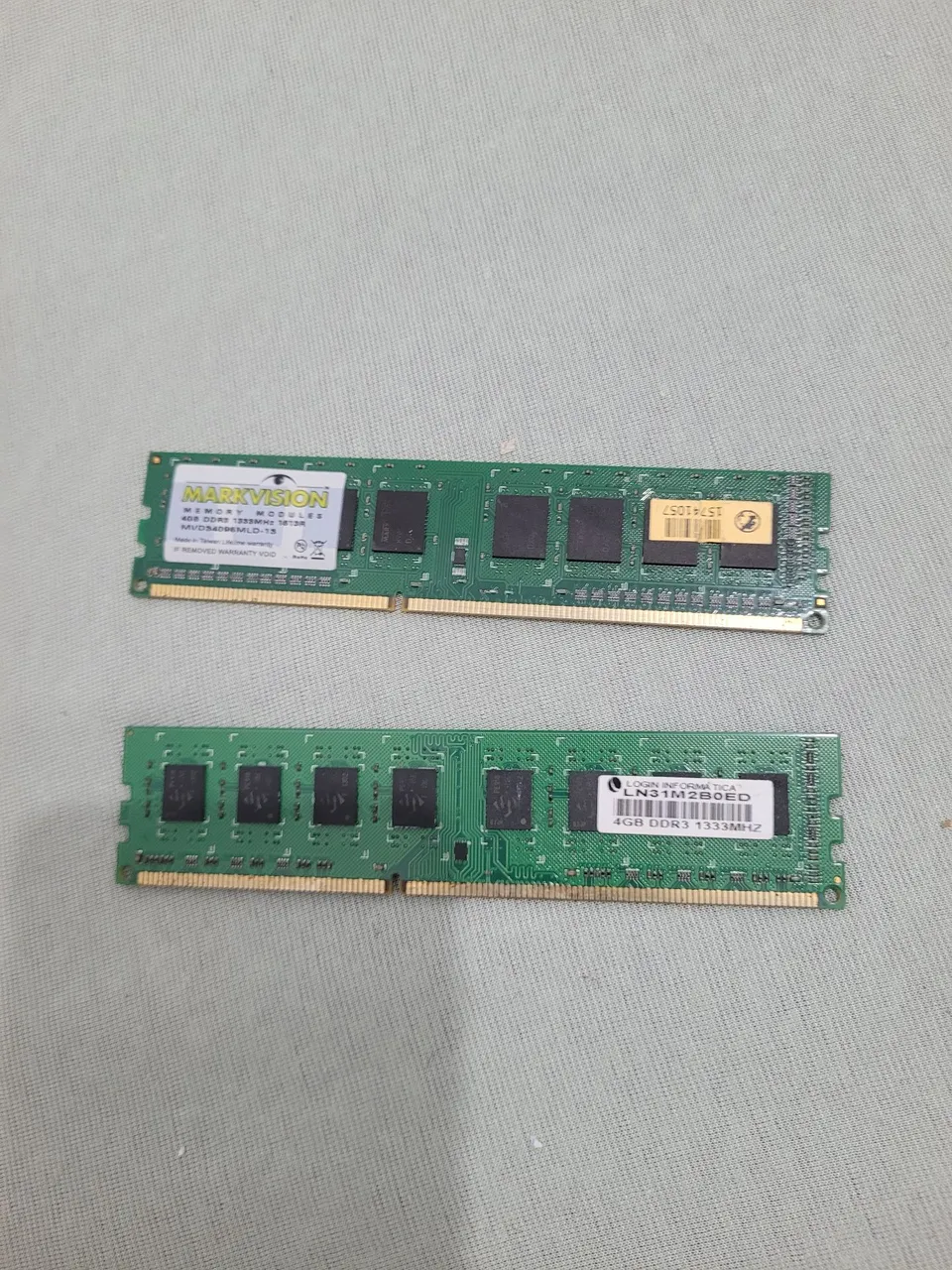 Memória RAM ddr3 4gb cada