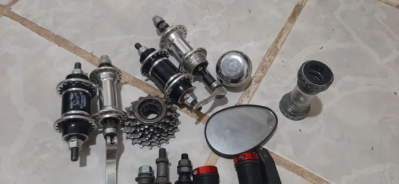 Lote de Peças de bicicleta - Foto 3