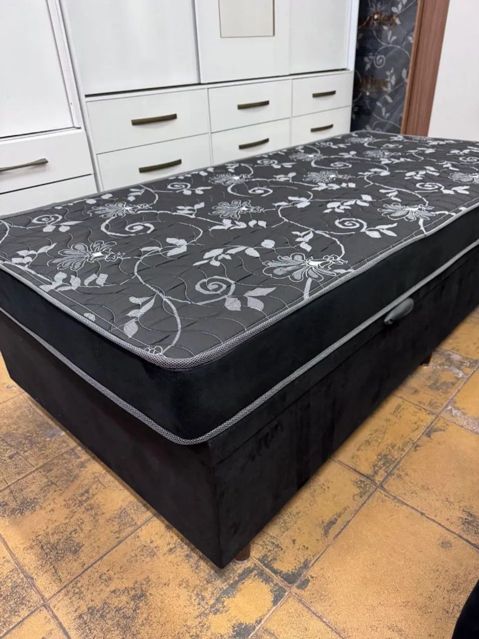 Cama Box Solteiro Com Colchão D33 Selado 