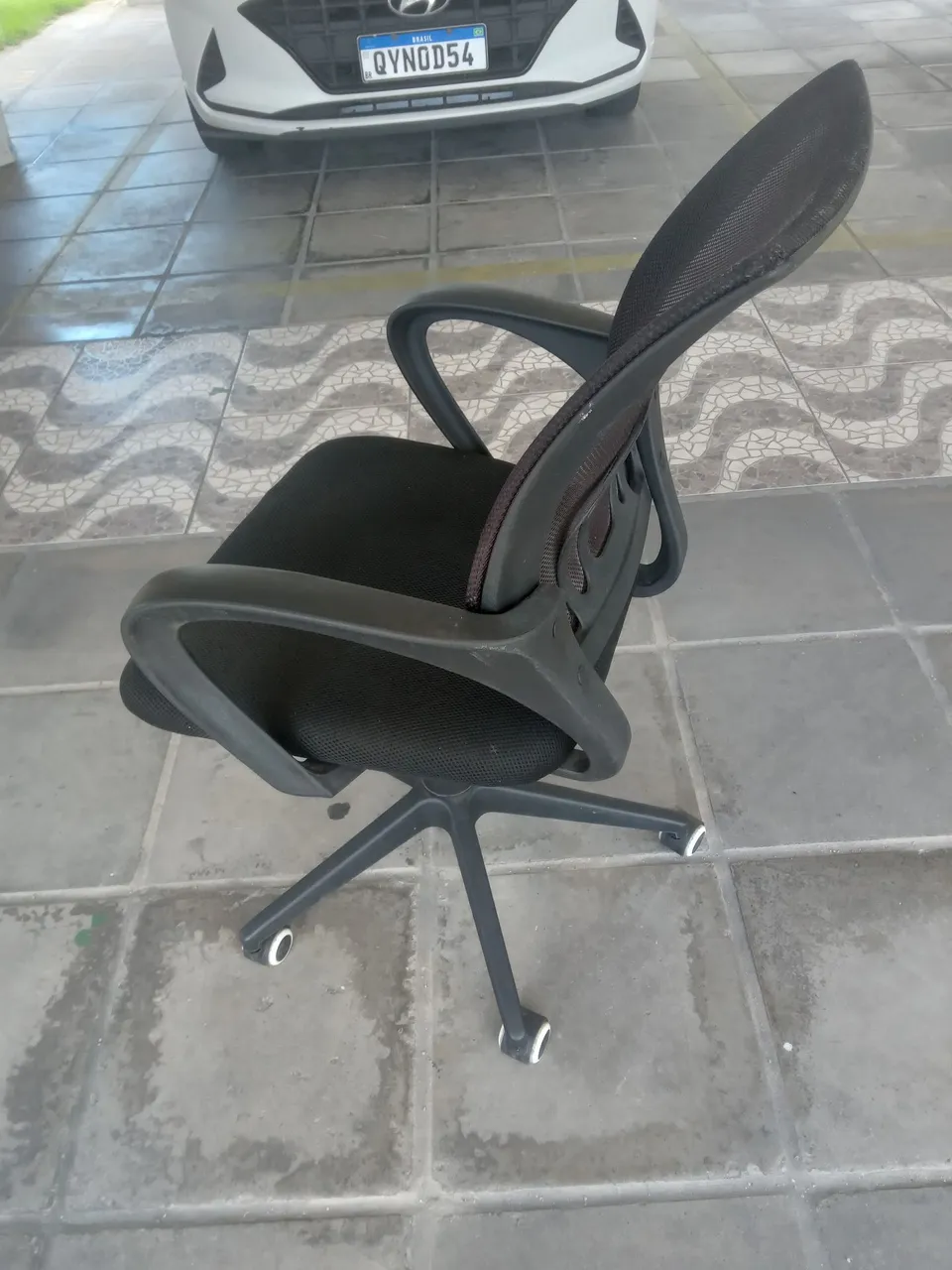Cadeira de escritório ergonômica com rodinhas
