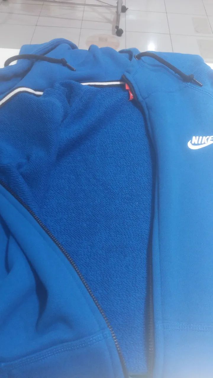 JAQUETA MOLETOM NIKE SPORTSWEAR  ANOS 2000 - Foto 4