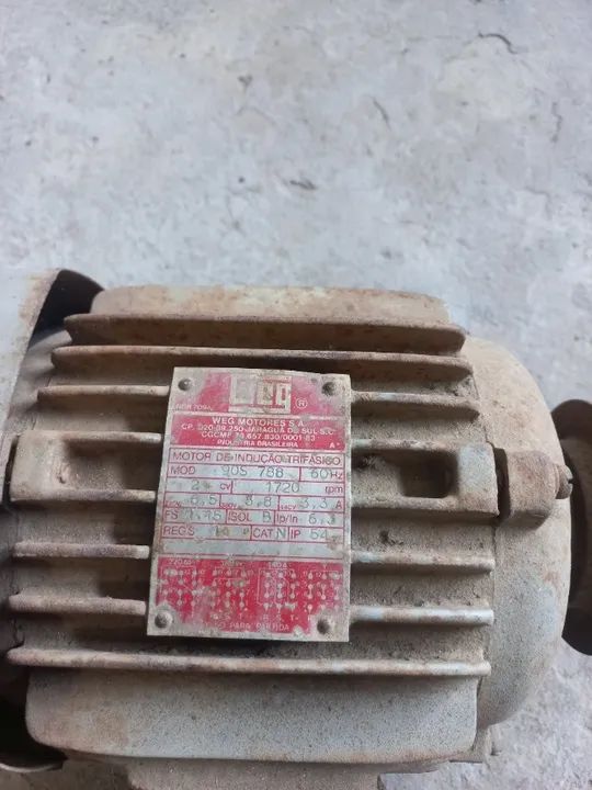 Motor trifassico weg 2 CV baixa rotação  - Foto 2