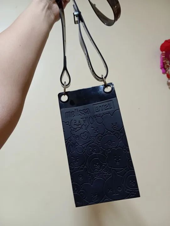 Bolsa Melissa BT21 BTS de ombro  - Foto 2