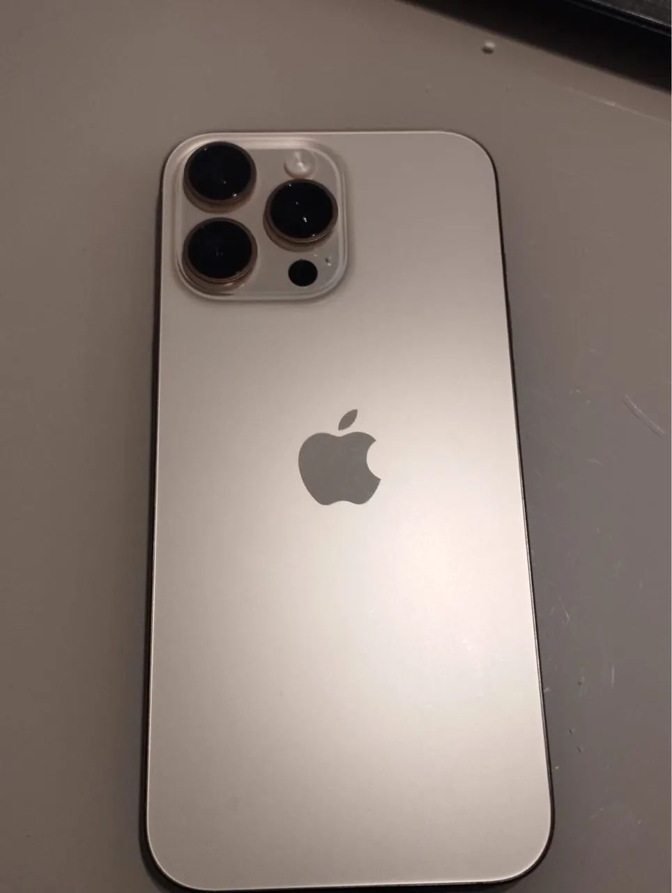 iPhone 16 pro Max 256GB TitânioDeserto