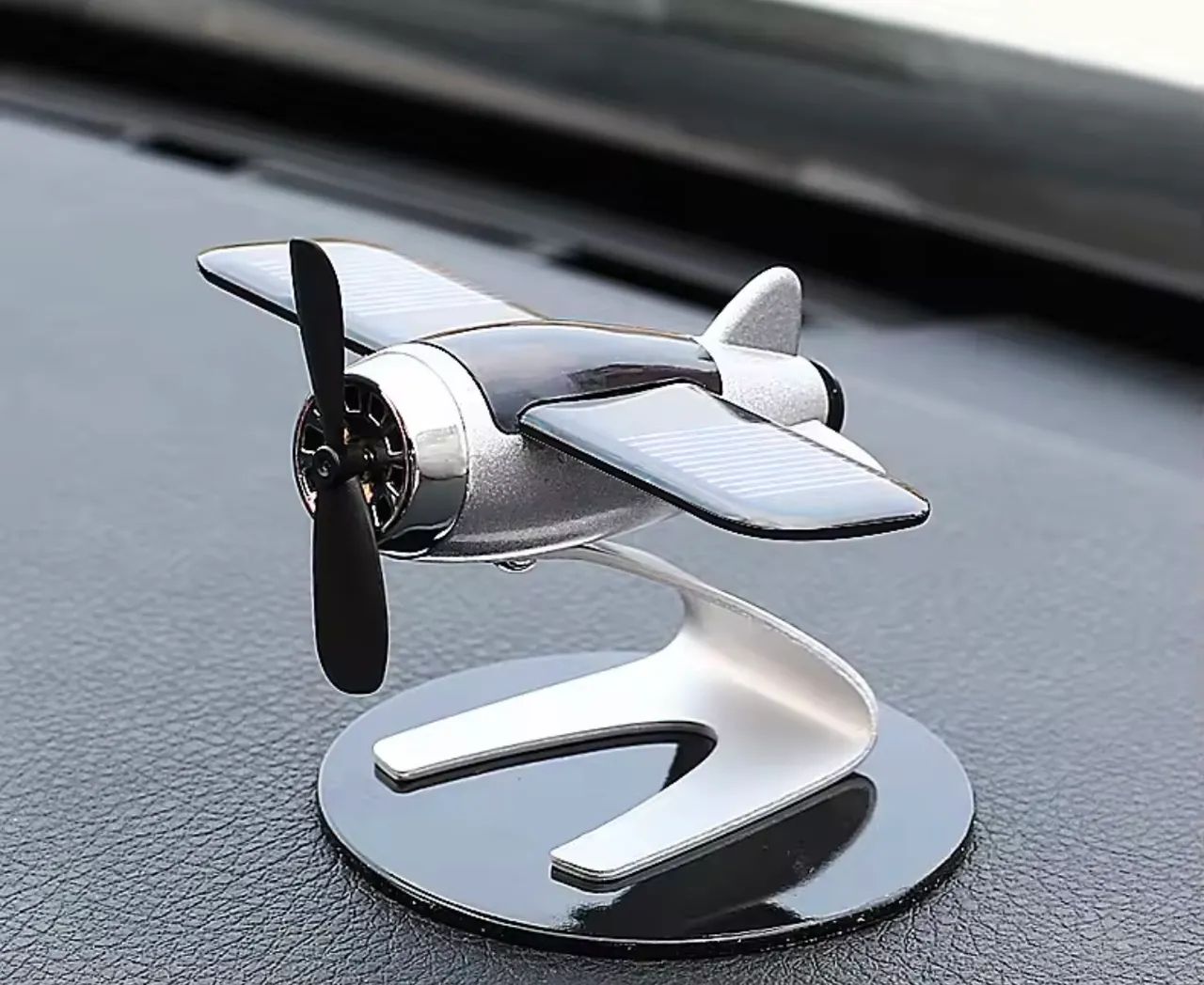 Difusor de essencia Avião Decorativo para Carro  - Foto 2