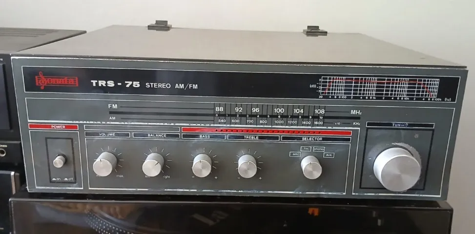 Sonata TRS 75 (Sistem. ver descrição)