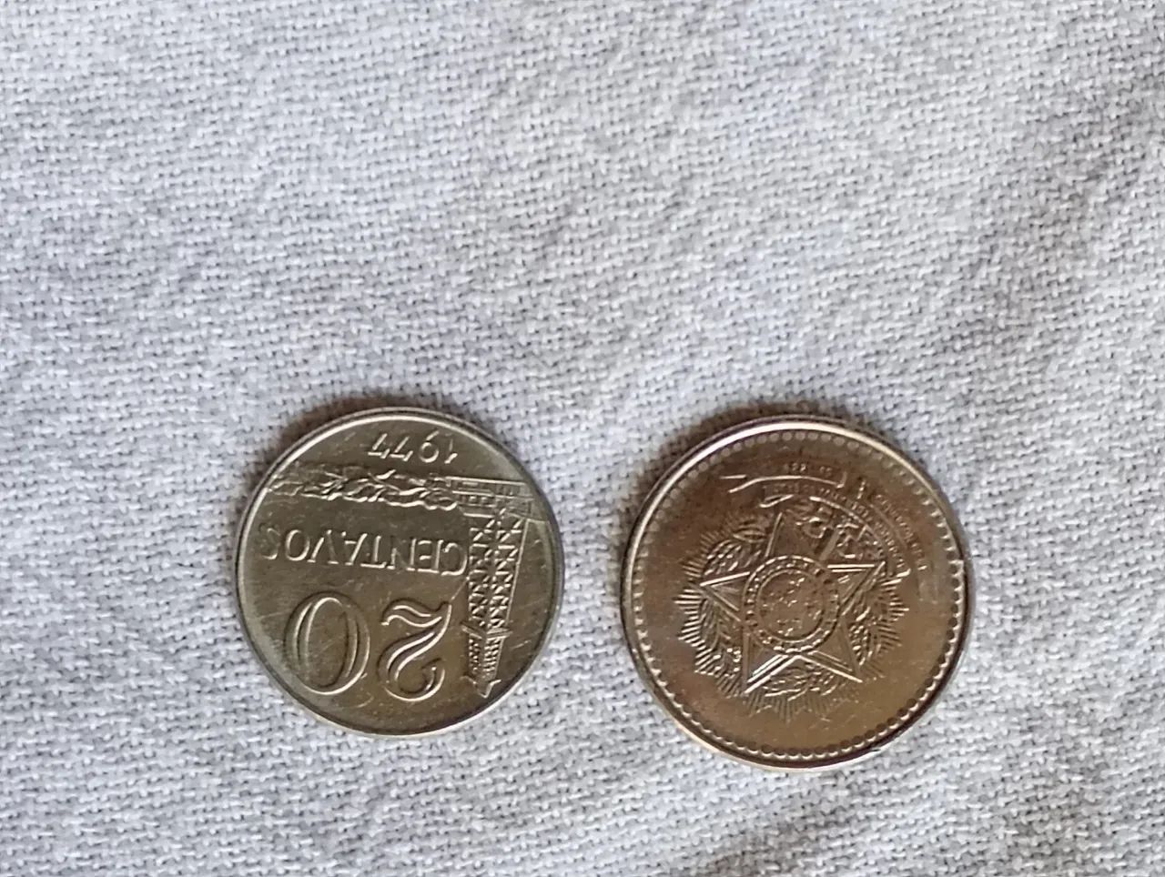 Moedas antigas coleção 10 cruzados e 20 centavos  - Foto 2