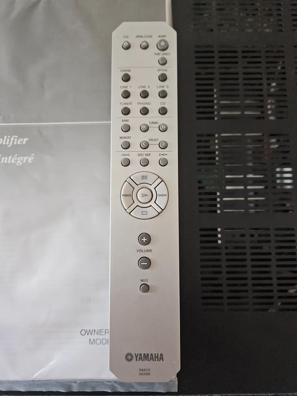 Amplificador Integrado Yamaha A-S301 - Foto 3