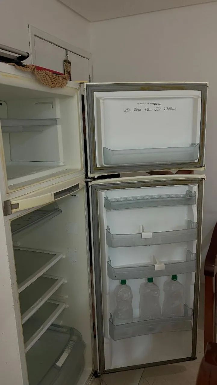 Geladeira Brastemp Fros Free 330L - Foto 2