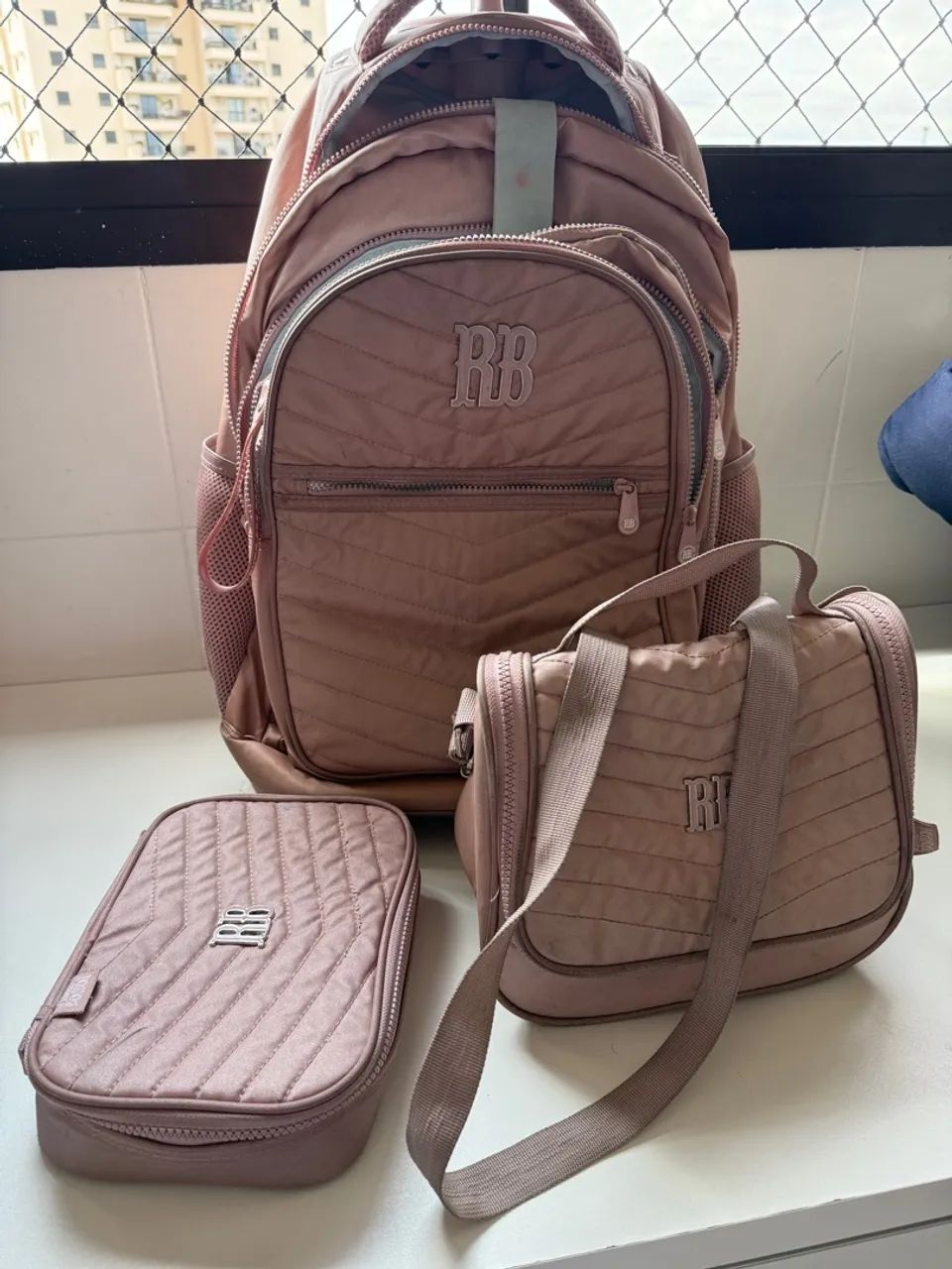 Kit mochila, lancheira e estojo escolar  - Foto 3