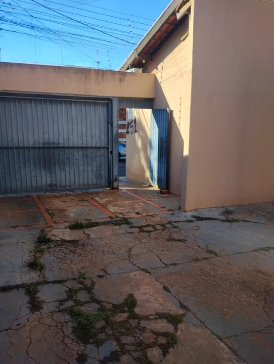 kitinet bem localizada proximo a guaicurus