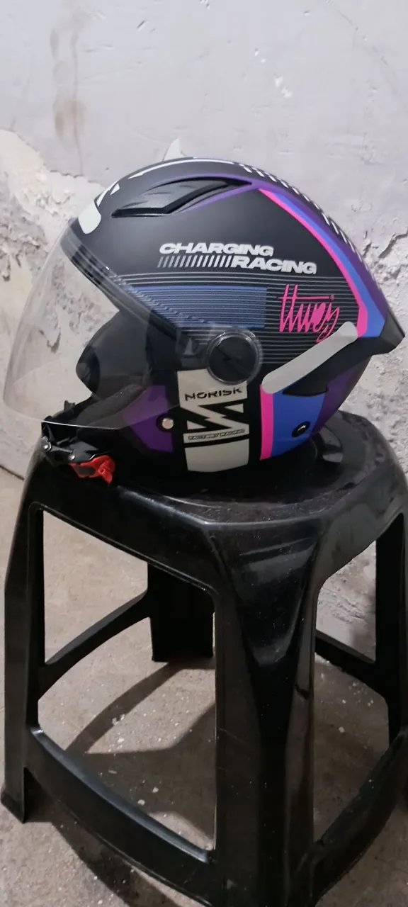 Capacete Norisk tamanho 58