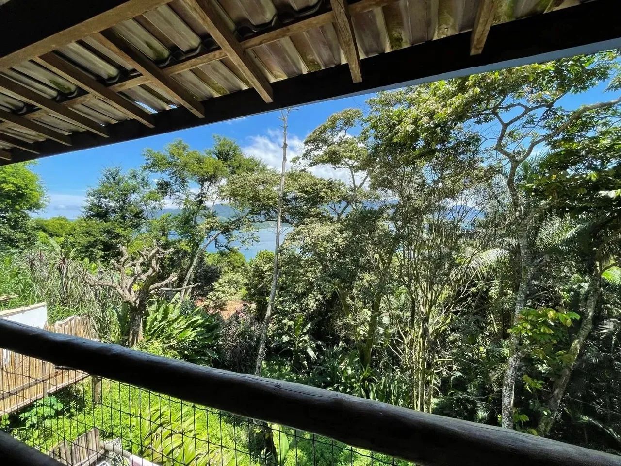 Casa com 4 dormitórios para alugar, 120 m² por R$ 6.500,00/mês - Piúva - Ilhabela/SP