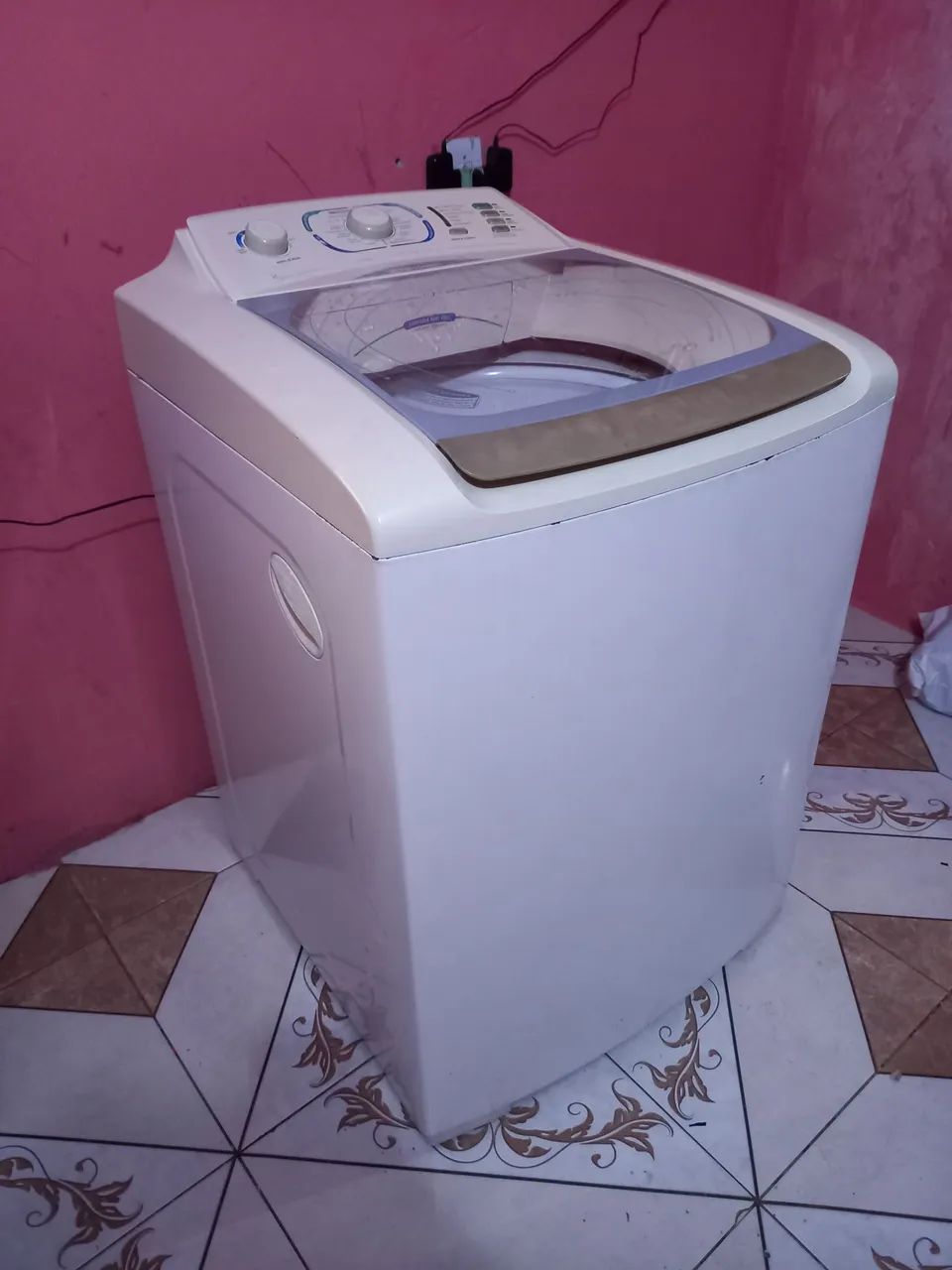 Máquina de Lavar Roupa Electrolux 12kg funcionando perfeitamente  - Foto 2