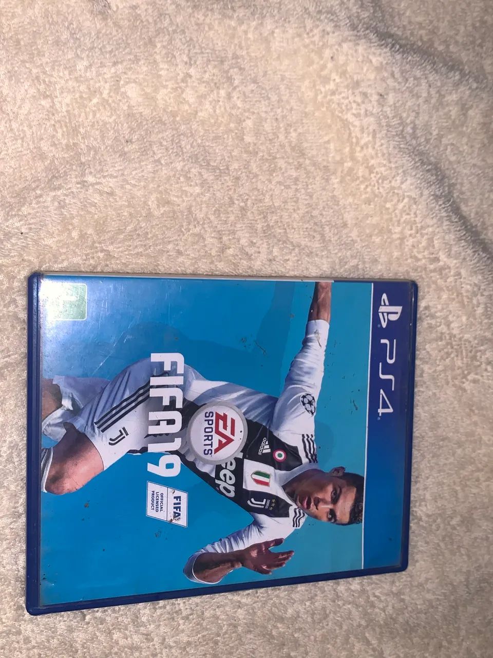 FIFA 19 PS4 PREÇO BOM- ACEITO PROPOSTAS  - Foto 2