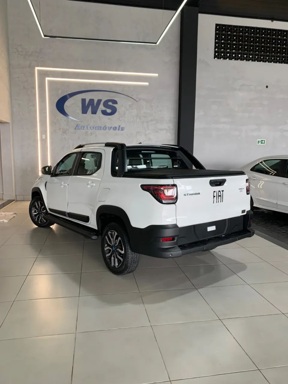 FIAT STRADA 1.0 TURBO 200 FLEX RANCH CD CVT BRANCO 2025 - Foto 3