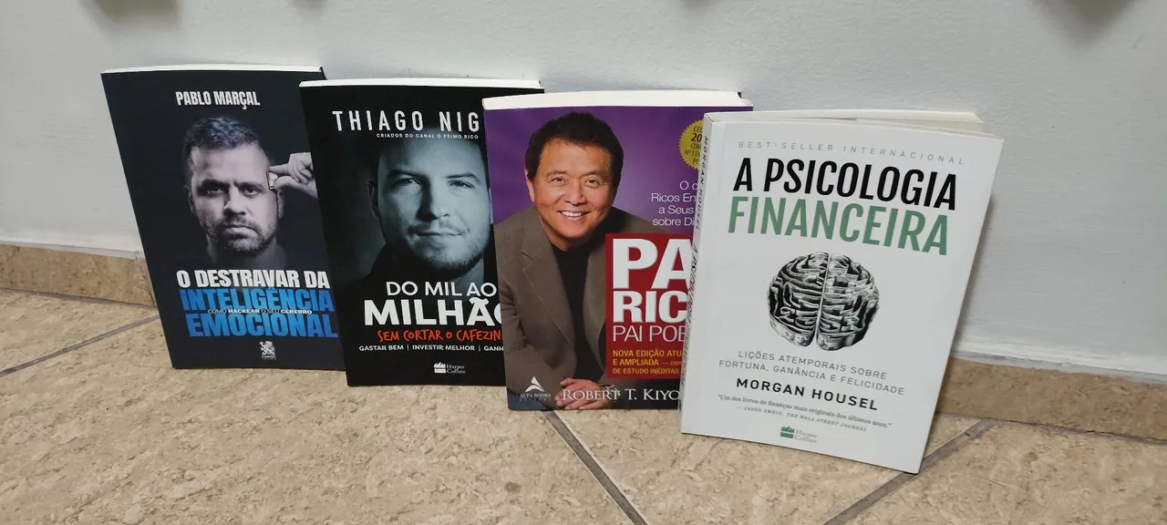 Livros de Finanças e Desenvolvimento Pessoal