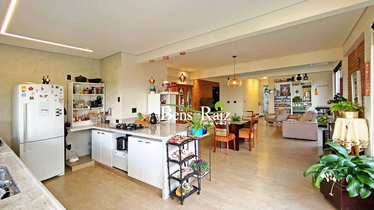 Casa à venda, Condomínio Ville de Montagne, Nova Lima - CA0516.