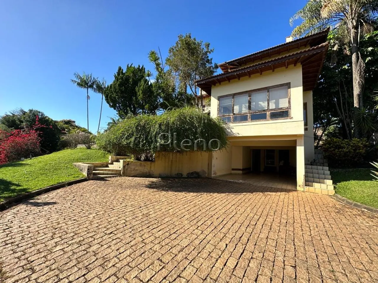 Casa à venda em Valinhos, Chácaras Alpina, com 4 suítes, com 573.88 m²
