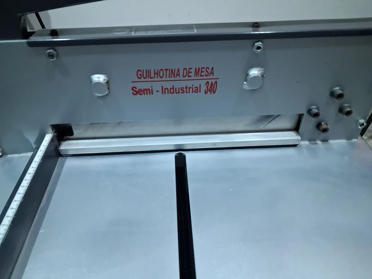 Guilhotina Semi-Industrial Lassane