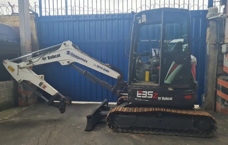 Miniescavadeira Bobcat E35z 2022 1026,3hs Fechada+ar+est Aço