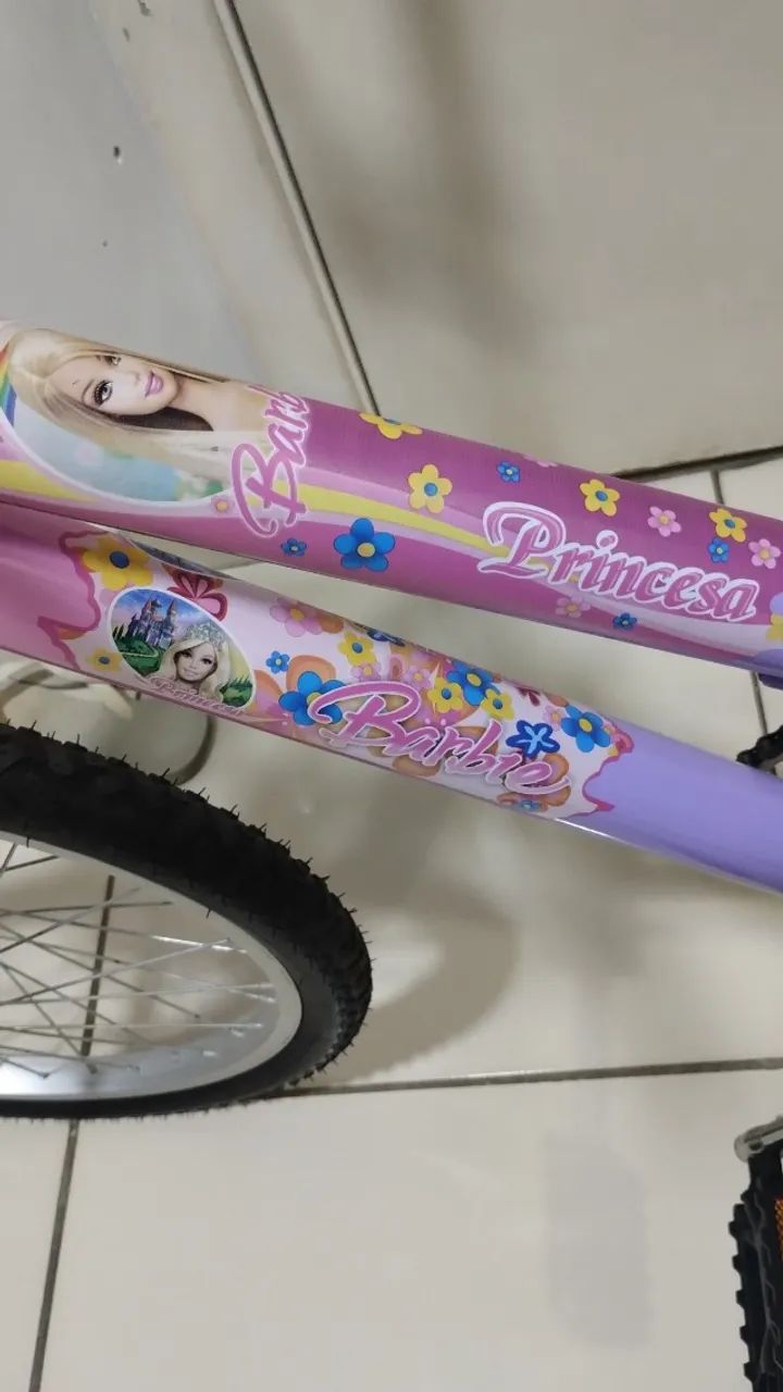 Bicicleta aro 20 Barbie - Foto 2