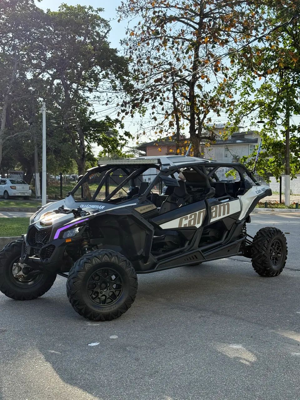 UTV Can Am Maverick X3 Max 2023 4 lugares 2mil km apenas  - Foto 6