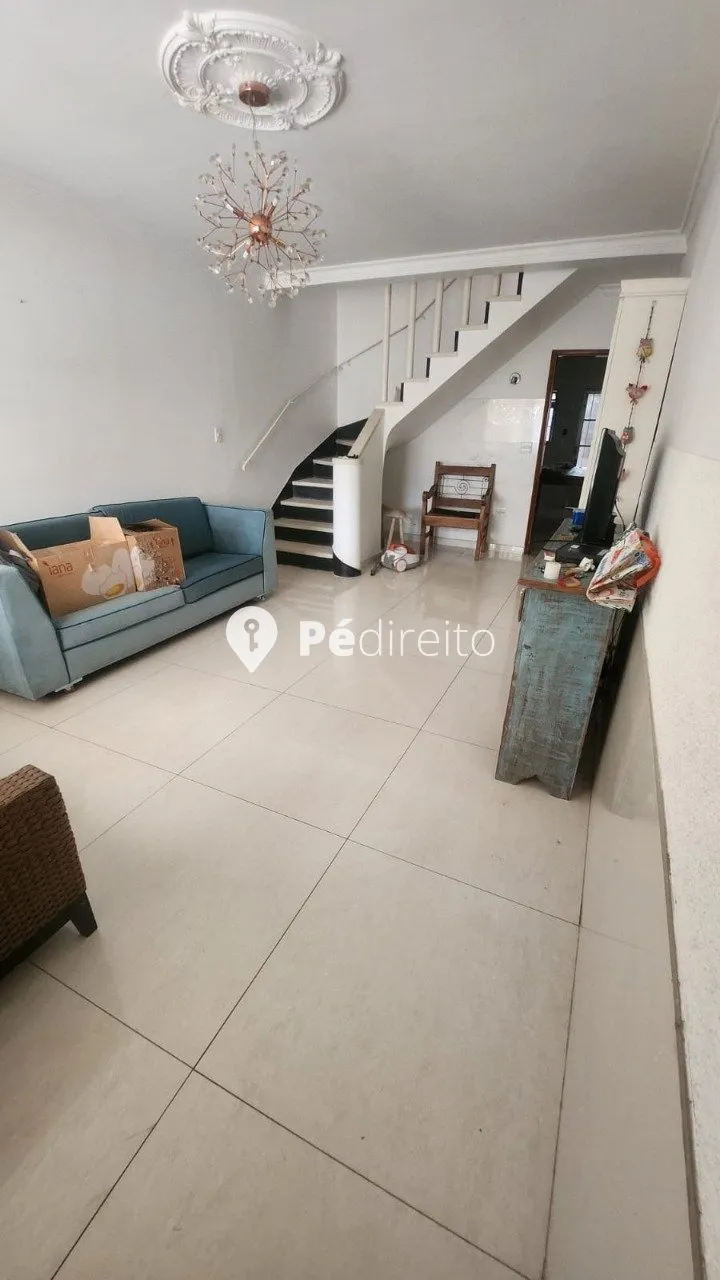 Sobrado em Vila Fechada 95 m² à Venda no Carrão