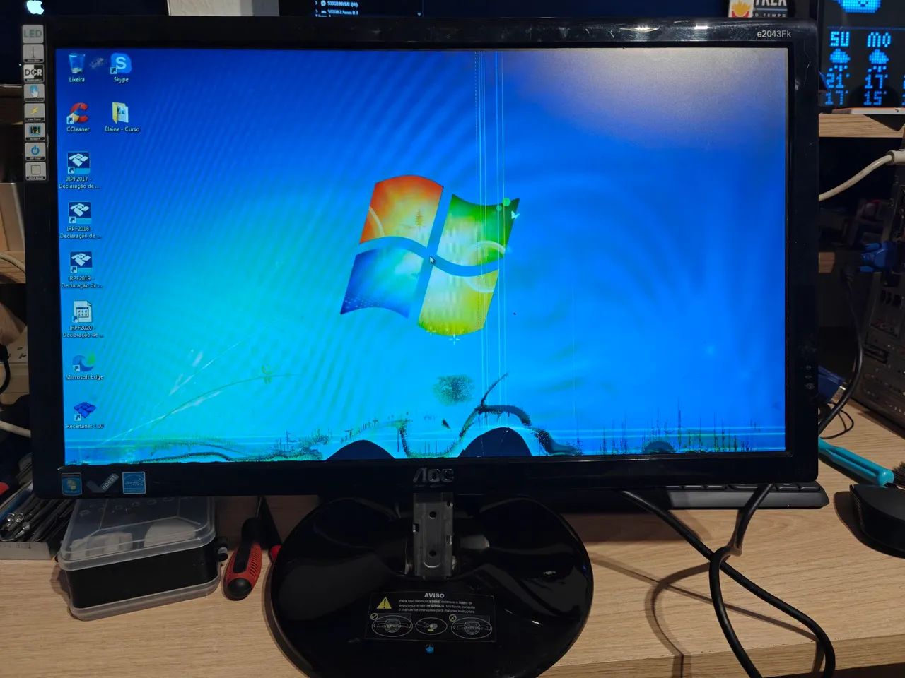Monitor AOC com Tela Quebrada - Foto 2