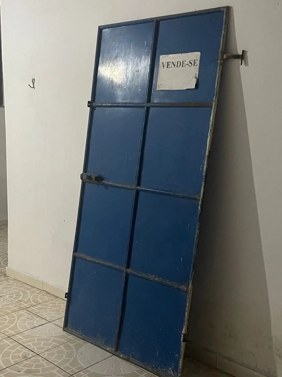 Porta de ferro Azul. 2,10 de altura e 1,00 de largura - Foto 4