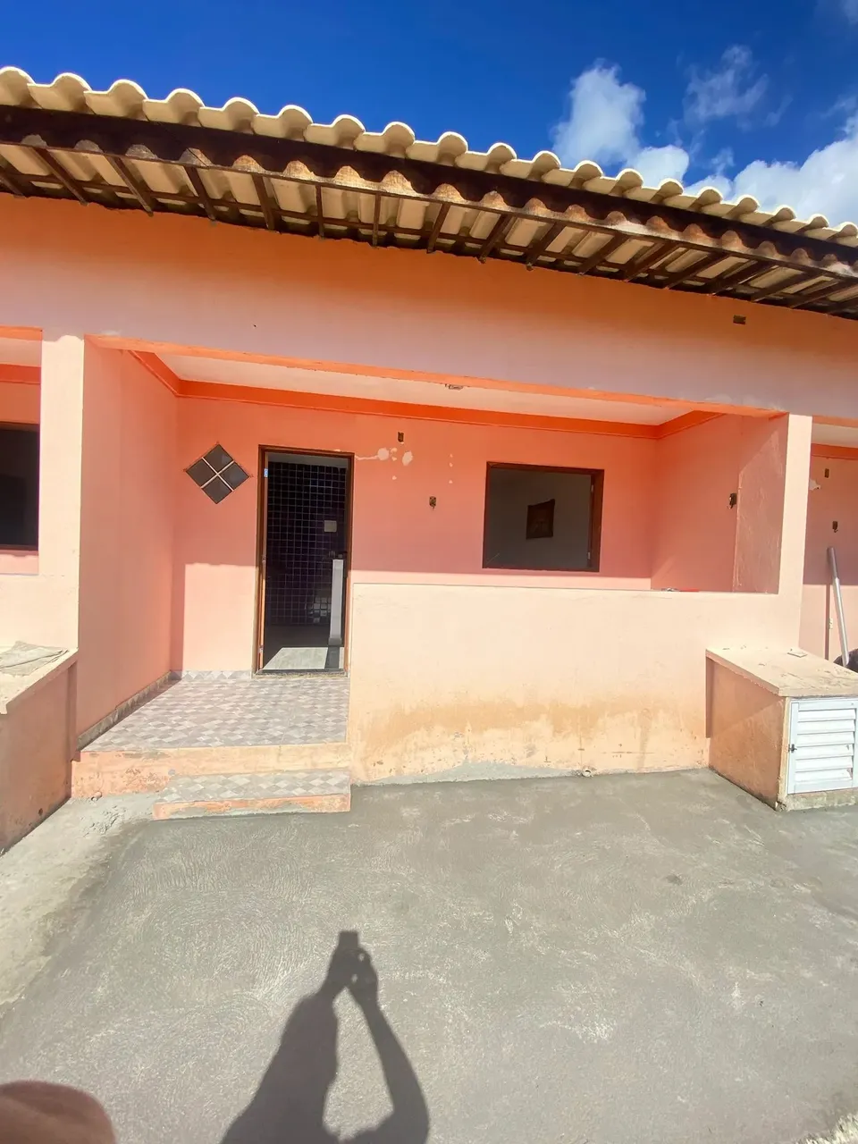 Terreno com 5 Kitnets à Venda no Frances Prontos para Morar ou Alugar!