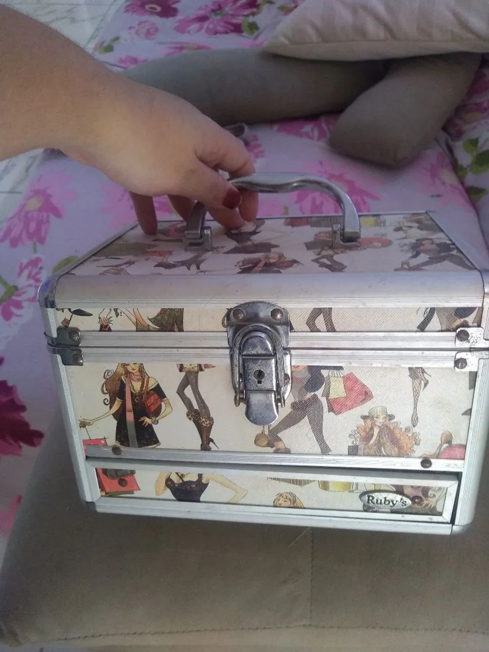 Maleta de Maquiagem Ruby's