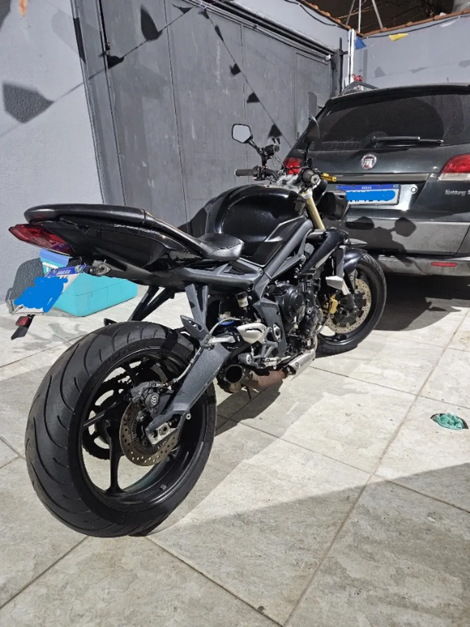 Pression Pneus Street Triple 675