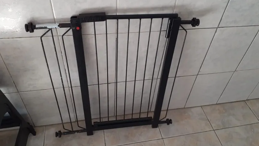 Grade Portão Porta Proteção Pets Crianças C/ Extensor