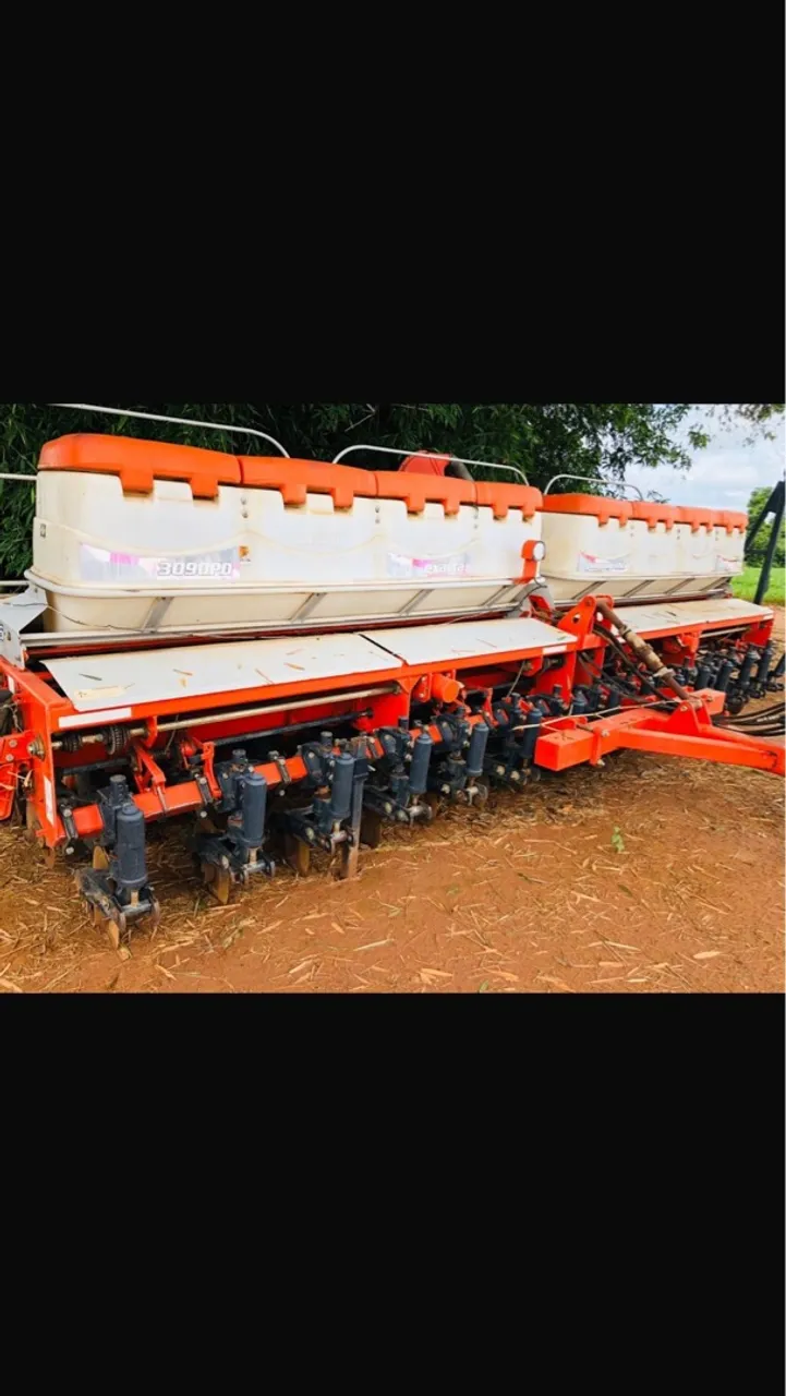 PLANTADEIRA JUMIL 3090 15L. FAB: 2012